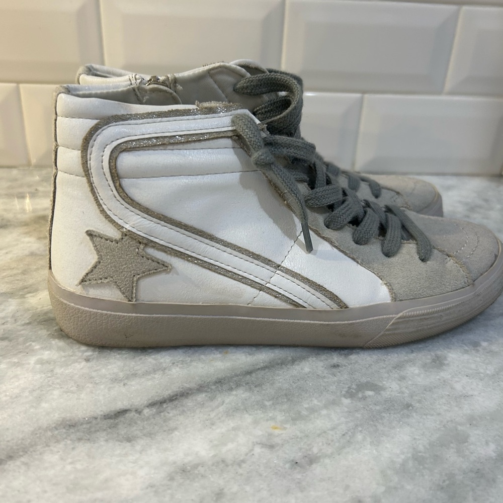 ShuShop Roxanne high top white sneaker - size 6.5